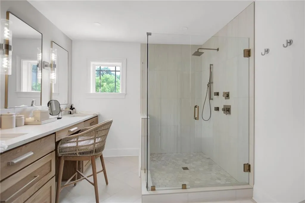 62 High Top Point, Atlanta, Georgia 30328, 3 Bedrooms Bedrooms, ,3 BathroomsBathrooms,Residential,Sold,62 High Top Point,7099569
