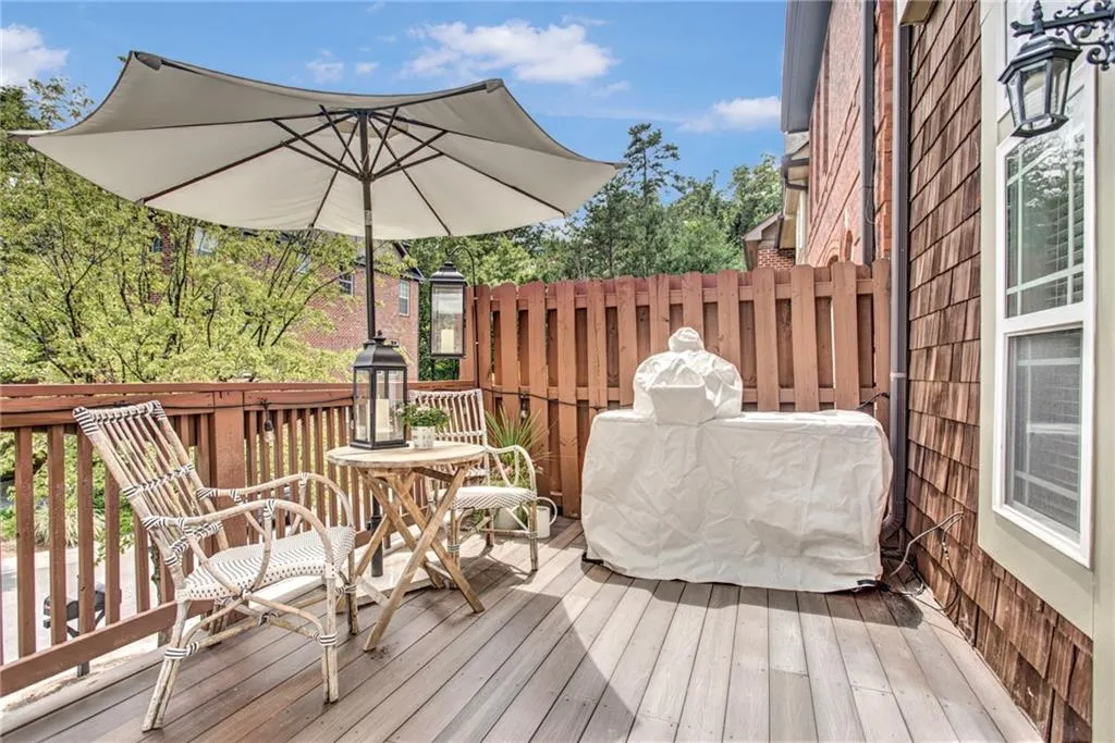 62 High Top Point, Atlanta, Georgia 30328, 3 Bedrooms Bedrooms, ,3 BathroomsBathrooms,Residential,Sold,62 High Top Point,7099569