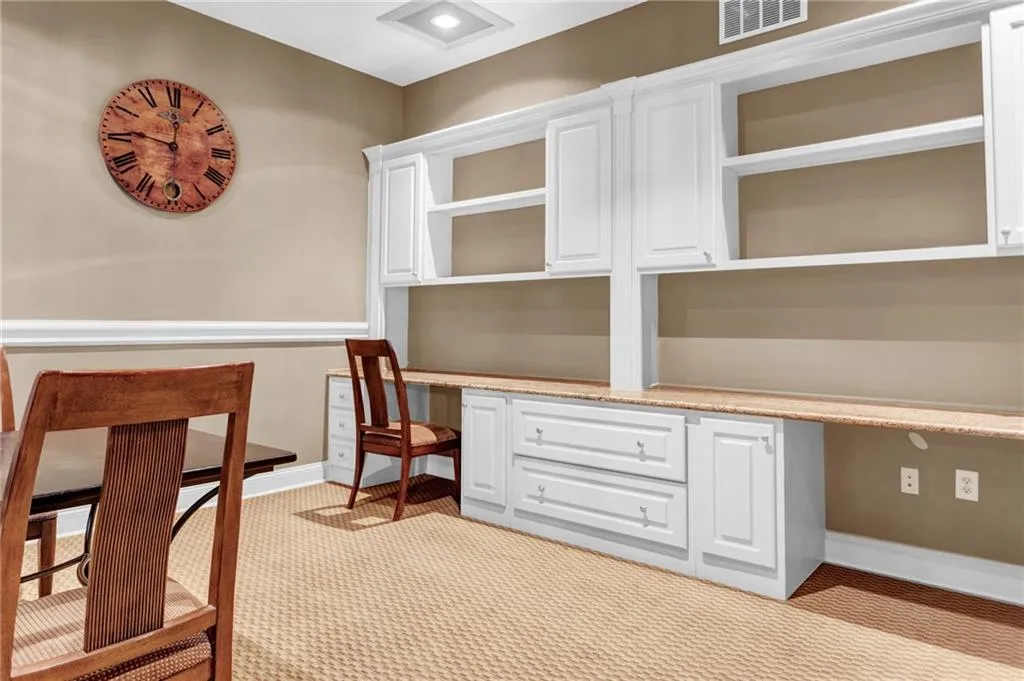 5455 Glenridge View, Atlanta, Georgia 30342, 4 Bedrooms Bedrooms, ,4 BathroomsBathrooms,Residential,Sold,5455 Glenridge View,7090367