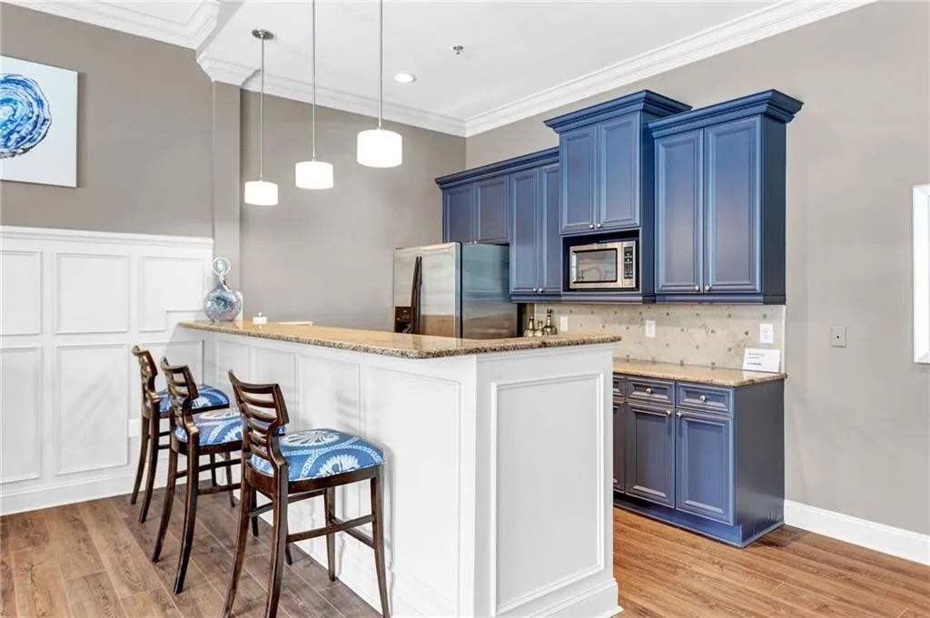 5455 Glenridge View, Atlanta, Georgia 30342, 4 Bedrooms Bedrooms, ,4 BathroomsBathrooms,Residential,Sold,5455 Glenridge View,7090367