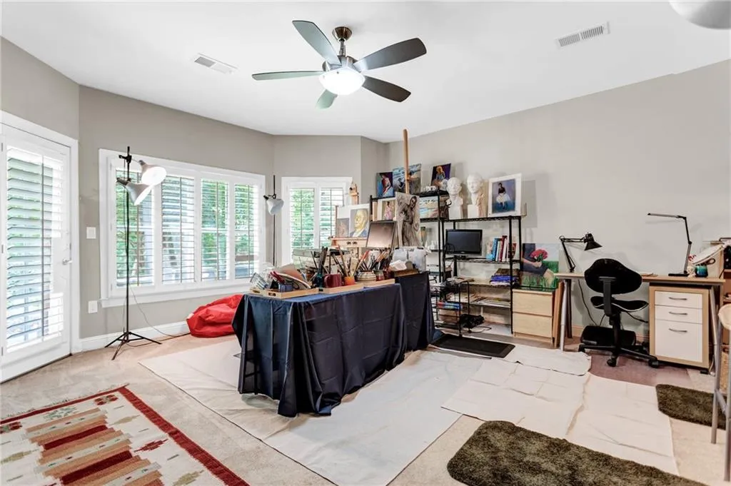 5455 Glenridge View, Atlanta, Georgia 30342, 4 Bedrooms Bedrooms, ,4 BathroomsBathrooms,Residential,Sold,5455 Glenridge View,7090367