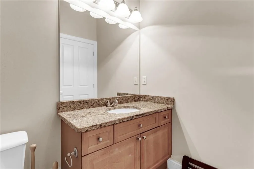 5455 Glenridge View, Atlanta, Georgia 30342, 4 Bedrooms Bedrooms, ,4 BathroomsBathrooms,Residential,Sold,5455 Glenridge View,7090367