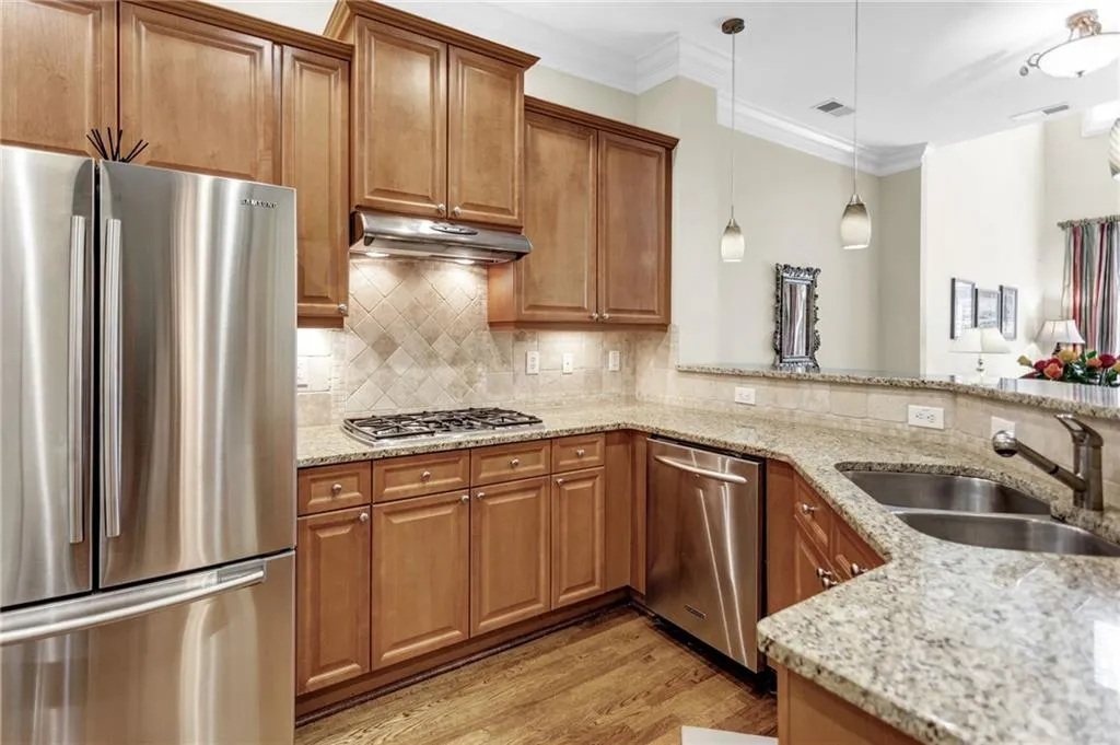 5455 Glenridge View, Atlanta, Georgia 30342, 4 Bedrooms Bedrooms, ,4 BathroomsBathrooms,Residential,Sold,5455 Glenridge View,7090367