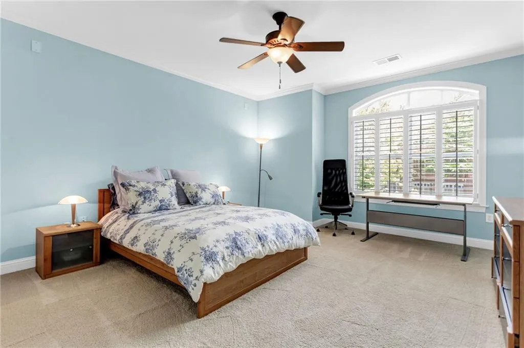 5455 Glenridge View, Atlanta, Georgia 30342, 4 Bedrooms Bedrooms, ,4 BathroomsBathrooms,Residential,Sold,5455 Glenridge View,7090367