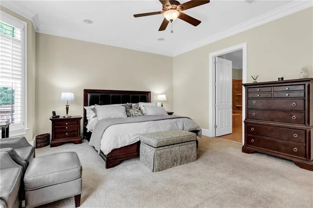 5455 Glenridge View, Atlanta, Georgia 30342, 4 Bedrooms Bedrooms, ,4 BathroomsBathrooms,Residential,Sold,5455 Glenridge View,7090367