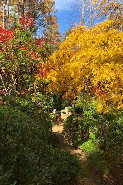 4830 Jett Road, Atlanta, Georgia 30327, 4 Bedrooms Bedrooms, ,2 BathroomsBathrooms,Residential,Sold,4830 Jett Road,7193131