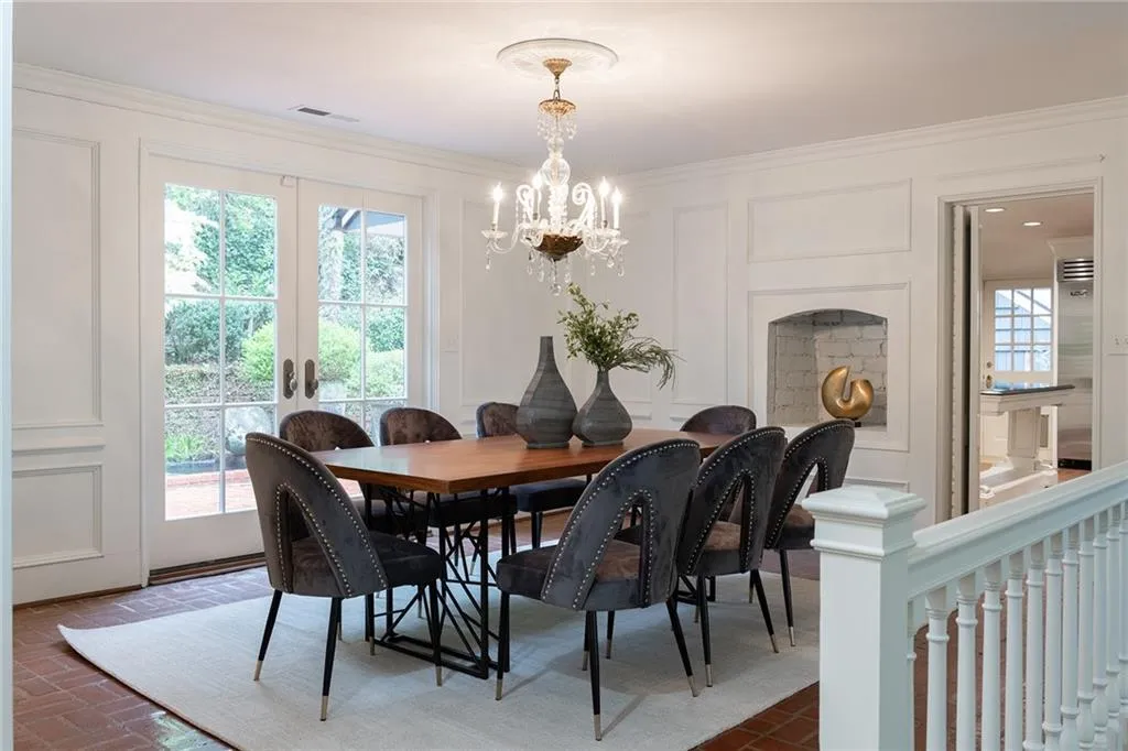 4830 Jett Road, Atlanta, Georgia 30327, 4 Bedrooms Bedrooms, ,2 BathroomsBathrooms,Residential,Sold,4830 Jett Road,7193131