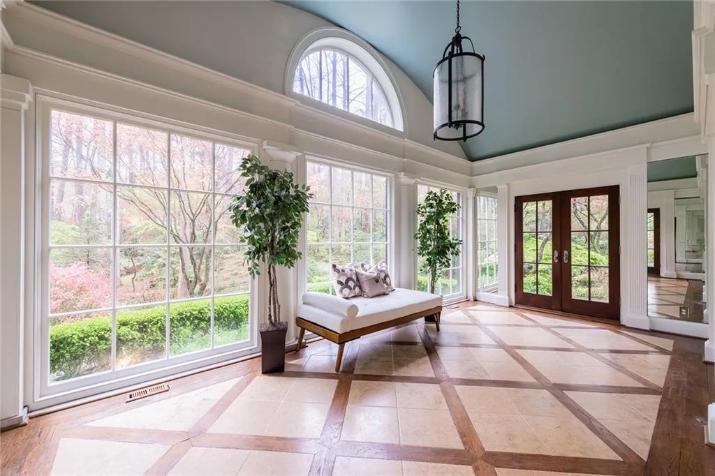 4830 Jett Road, Atlanta, Georgia 30327, 4 Bedrooms Bedrooms, ,2 BathroomsBathrooms,Residential,Sold,4830 Jett Road,7193131