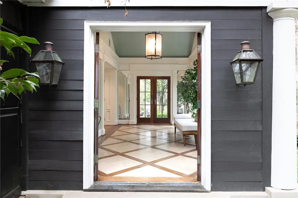 4830 Jett Road, Atlanta, Georgia 30327, 4 Bedrooms Bedrooms, ,2 BathroomsBathrooms,Residential,Sold,4830 Jett Road,7193131