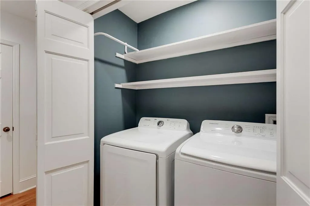 14 Willow Glen Ne, Atlanta, Georgia 30342, 3 Bedrooms Bedrooms, ,2 BathroomsBathrooms,Residential,Sold,14 Willow Glen Ne,7475635