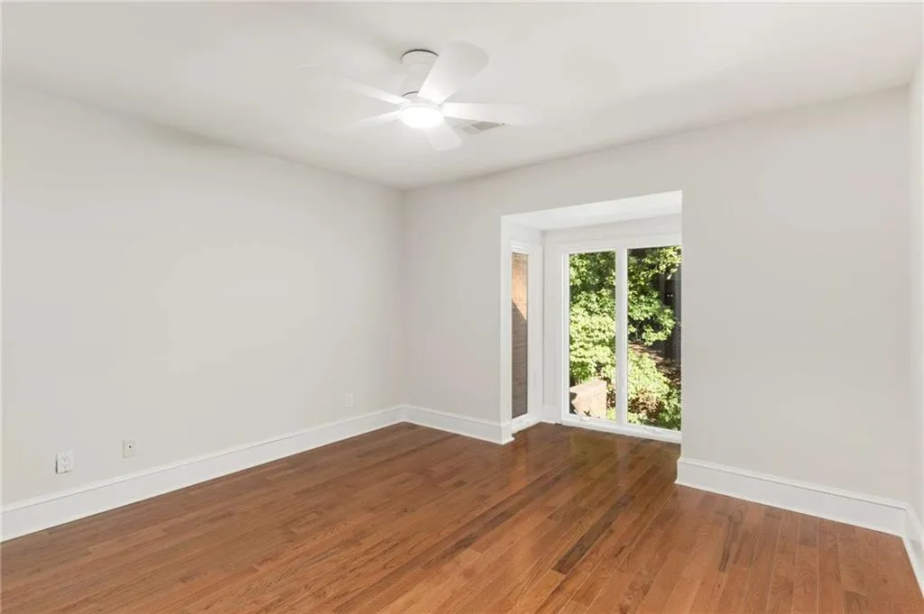 14 Willow Glen Ne, Atlanta, Georgia 30342, 3 Bedrooms Bedrooms, ,2 BathroomsBathrooms,Residential,Sold,14 Willow Glen Ne,7475635