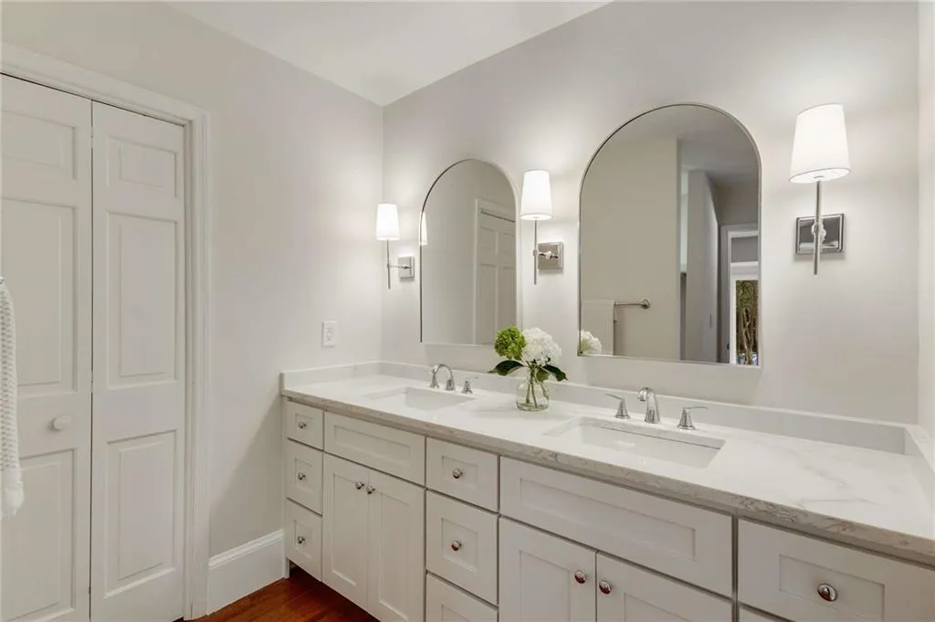 14 Willow Glen Ne, Atlanta, Georgia 30342, 3 Bedrooms Bedrooms, ,2 BathroomsBathrooms,Residential,Sold,14 Willow Glen Ne,7475635