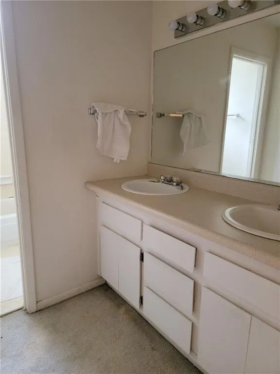 7530 Spalding Lane, Sandy Springs, Georgia 30350, 5 Bedrooms Bedrooms, ,4 BathroomsBathrooms,Residential,Sold,7530 Spalding Lane,6985190