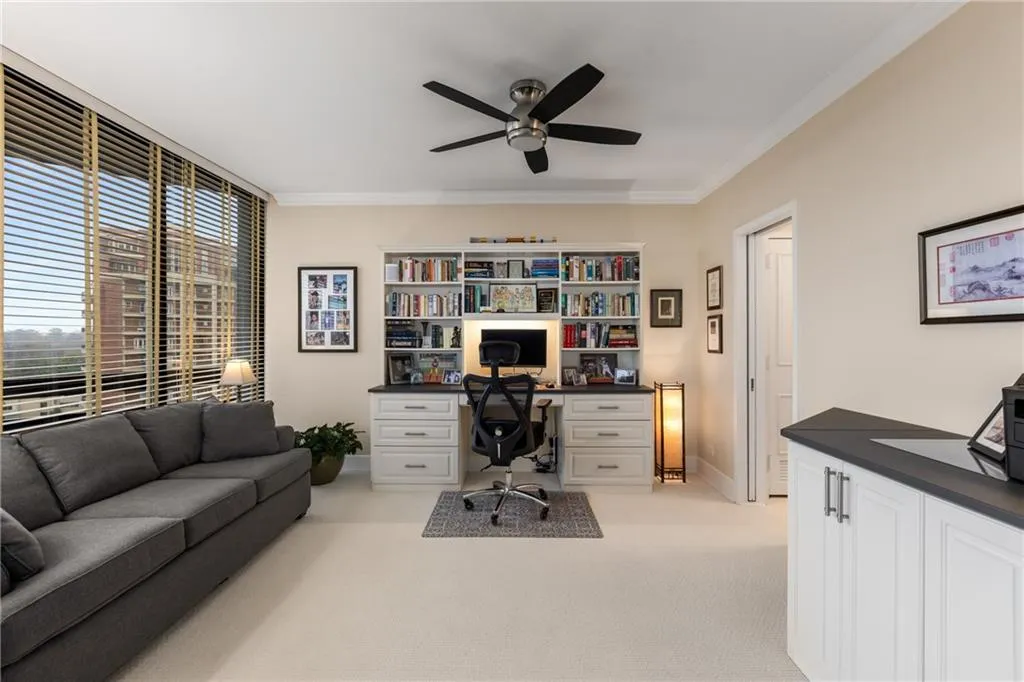 2660 Peachtree Road Nw Unit 14d, Atlanta, Georgia 30305, 2 Bedrooms Bedrooms, ,2 BathroomsBathrooms,Residential,For Sale,2660 Peachtree Road Nw Unit 14d,7535835
