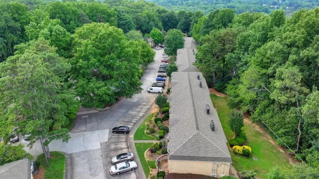 5400 Roswell Road Unit N1, Sandy Springs, Georgia 30342, 2 Bedrooms Bedrooms, ,2 BathroomsBathrooms,Residential,Sold,5400 Roswell Road Unit N1,7572673