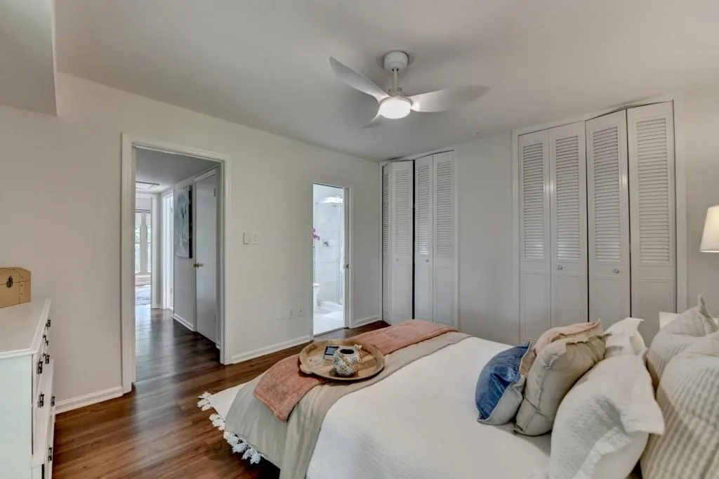 5400 Roswell Road Unit N1, Sandy Springs, Georgia 30342, 2 Bedrooms Bedrooms, ,2 BathroomsBathrooms,Residential,Sold,5400 Roswell Road Unit N1,7572673