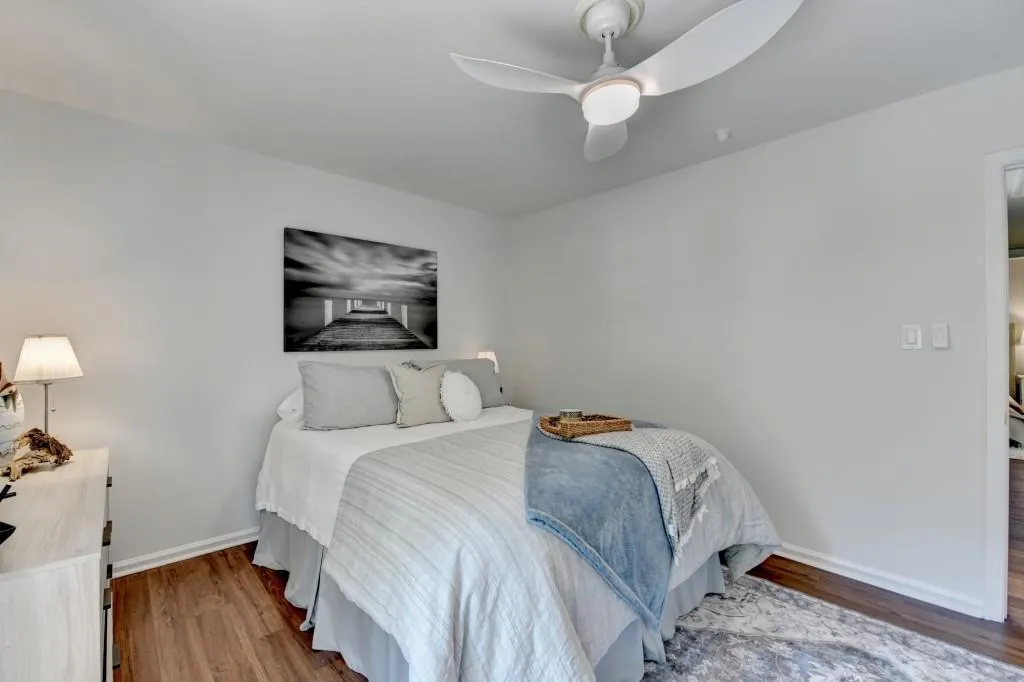 5400 Roswell Road Unit N1, Sandy Springs, Georgia 30342, 2 Bedrooms Bedrooms, ,2 BathroomsBathrooms,Residential,Sold,5400 Roswell Road Unit N1,7572673