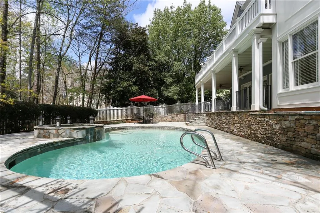 460 Montwicke Chase, Atlanta, Georgia 30327, 5 Bedrooms Bedrooms, ,5 BathroomsBathrooms,Residential,Sold,460 Montwicke Chase,6532160