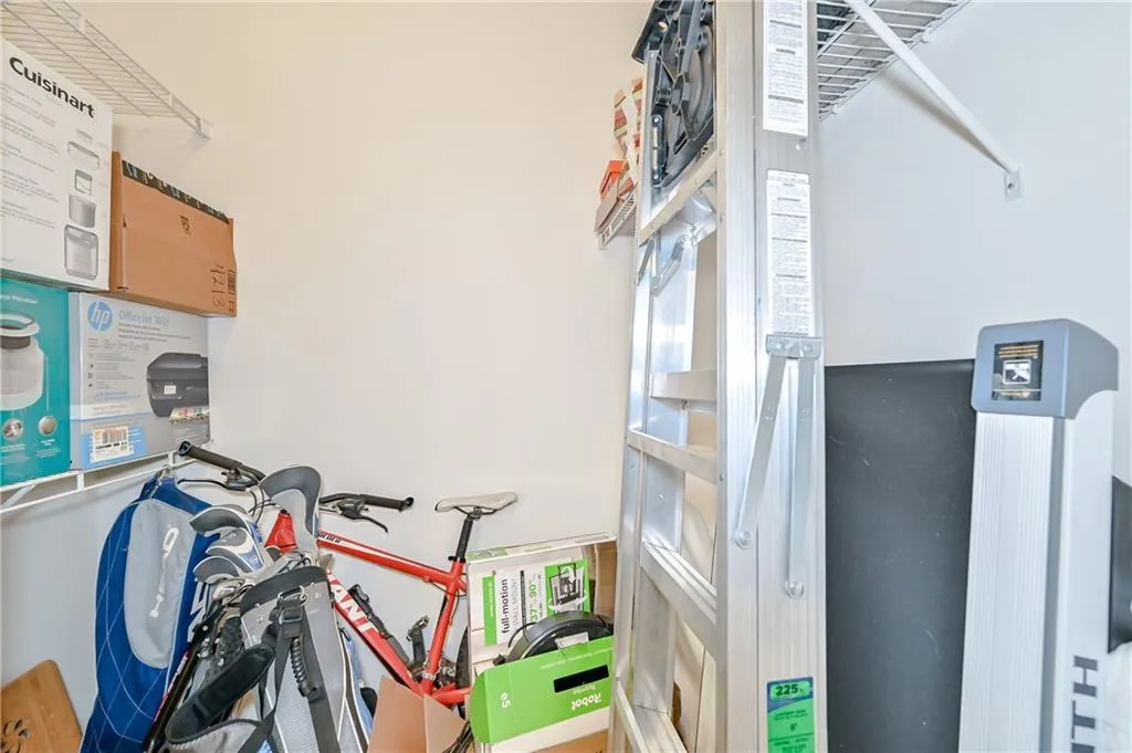 799 Hammond Drive Unit 421, Atlanta, Georgia 30328, 2 Bedrooms Bedrooms, ,2 BathroomsBathrooms,Residential,Sold,799 Hammond Drive Unit 421,7122267