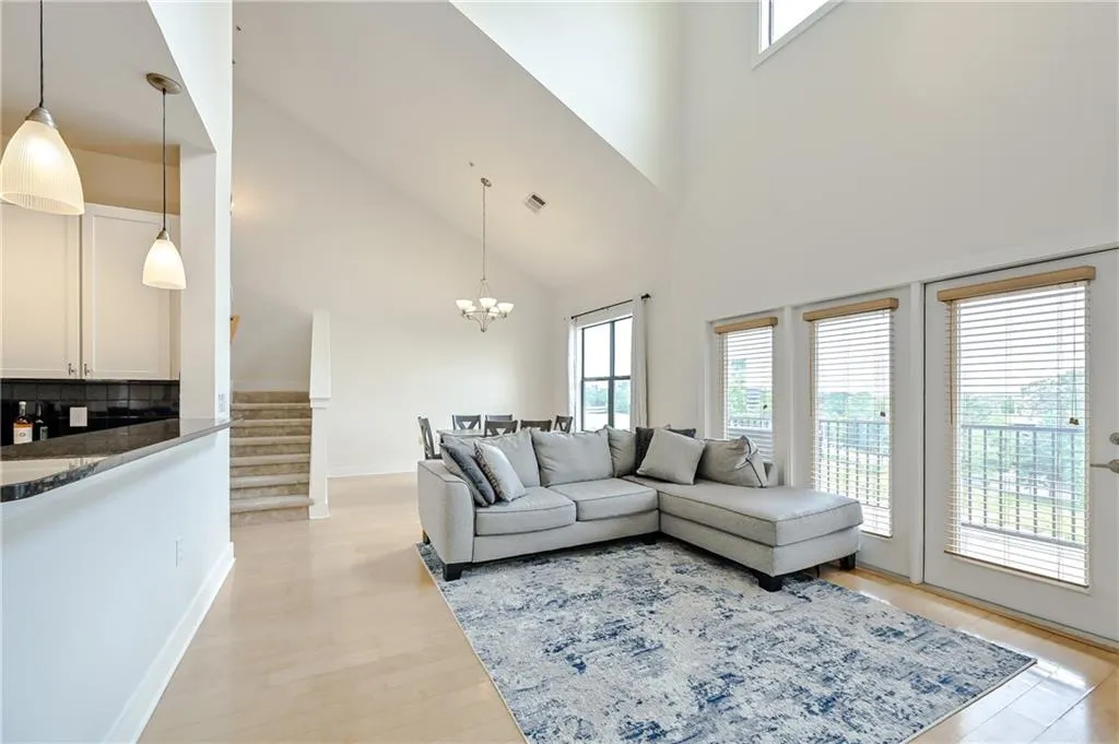 799 Hammond Drive Unit 421, Atlanta, Georgia 30328, 2 Bedrooms Bedrooms, ,2 BathroomsBathrooms,Residential,Sold,799 Hammond Drive Unit 421,7122267