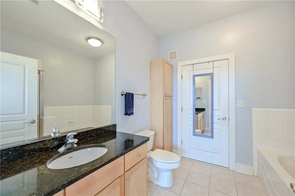 799 Hammond Drive Unit 421, Atlanta, Georgia 30328, 2 Bedrooms Bedrooms, ,2 BathroomsBathrooms,Residential,Sold,799 Hammond Drive Unit 421,7122267