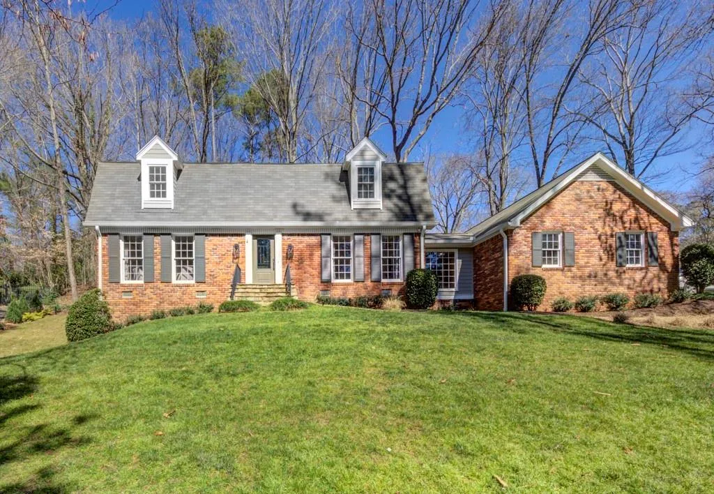 7160 Twin Branch Road, Atlanta, Georgia 30328, 4 Bedrooms Bedrooms, ,3 BathroomsBathrooms,Residential,Sold,7160 Twin Branch Road,7020330