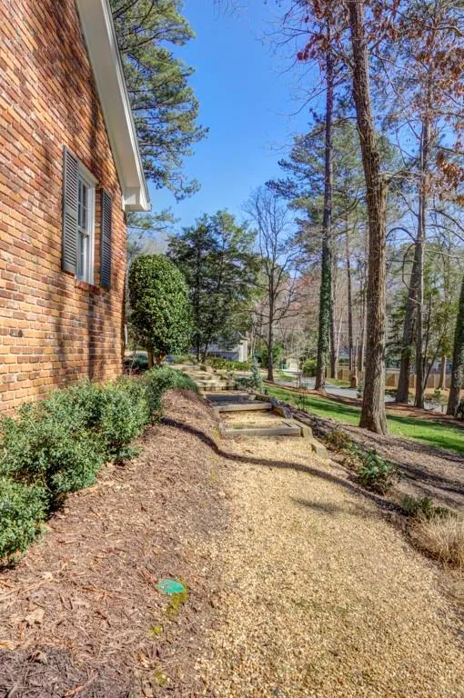 7160 Twin Branch Road, Atlanta, Georgia 30328, 4 Bedrooms Bedrooms, ,3 BathroomsBathrooms,Residential,Sold,7160 Twin Branch Road,7020330