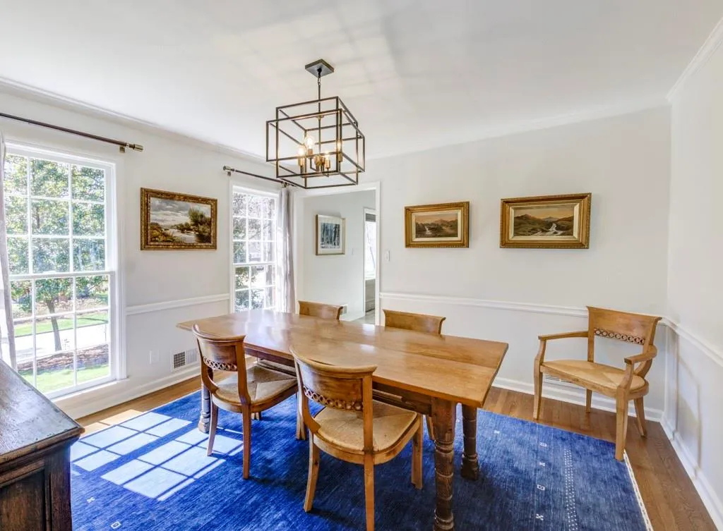 7160 Twin Branch Road, Atlanta, Georgia 30328, 4 Bedrooms Bedrooms, ,3 BathroomsBathrooms,Residential,Sold,7160 Twin Branch Road,7020330