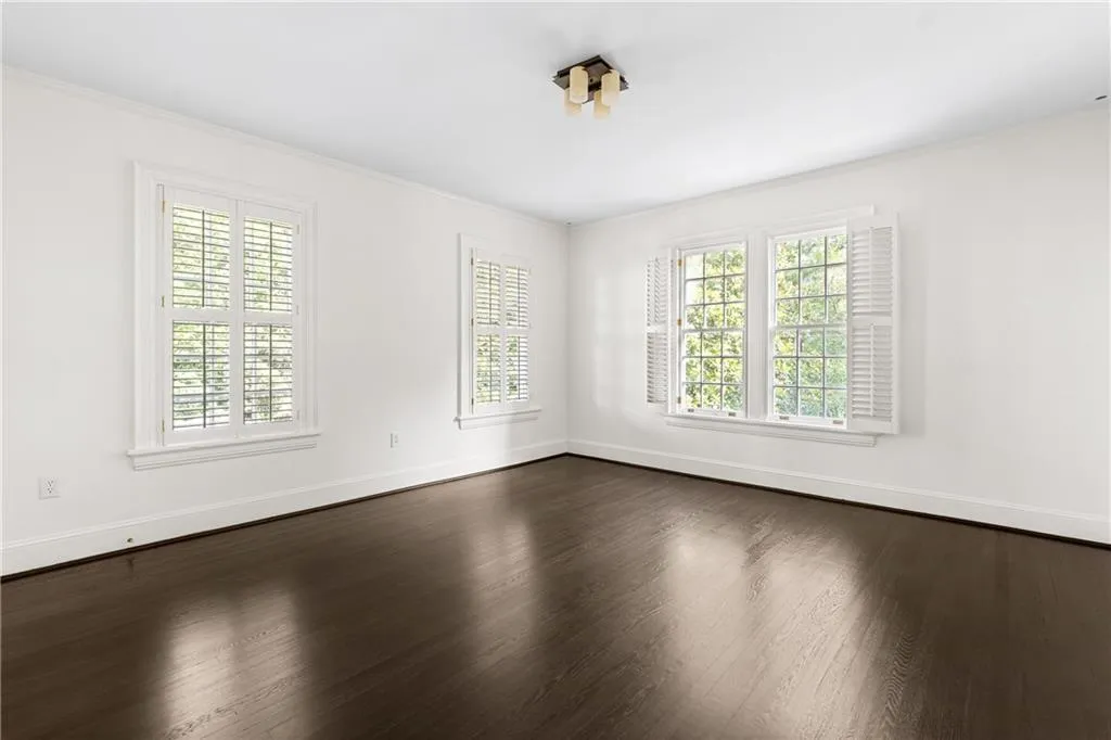 401 Peachtree Battle Avenue Nw, Atlanta, Georgia 30305, 4 Bedrooms Bedrooms, ,3 BathroomsBathrooms,Residential,For Sale,401 Peachtree Battle Avenue Nw,7541406