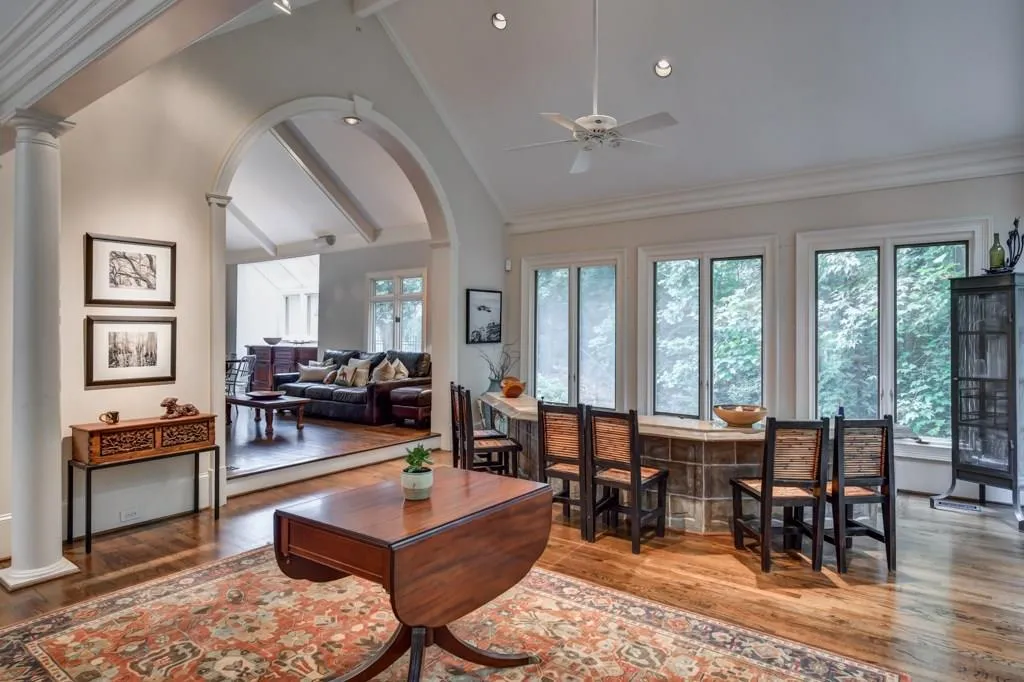 400 N Errol Court, Sandy Springs, Georgia 30327, 5 Bedrooms Bedrooms, ,4 BathroomsBathrooms,Residential,Sold,400 N Errol Court,6077662