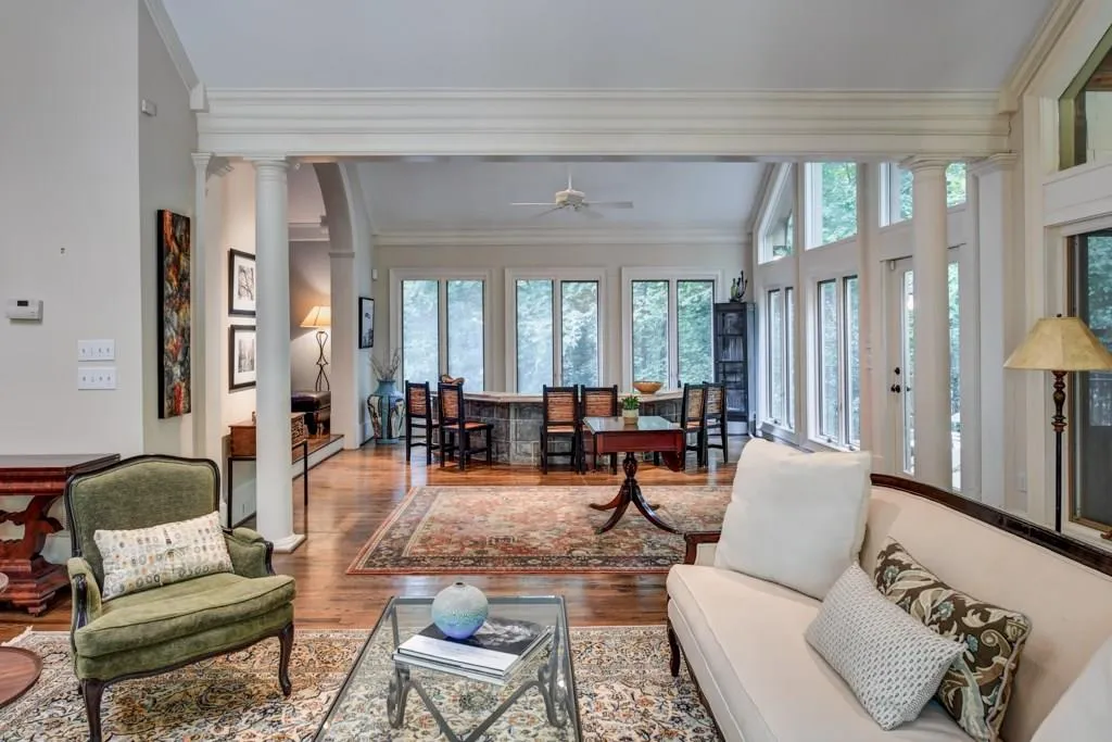 400 N Errol Court, Sandy Springs, Georgia 30327, 5 Bedrooms Bedrooms, ,4 BathroomsBathrooms,Residential,Sold,400 N Errol Court,6077662