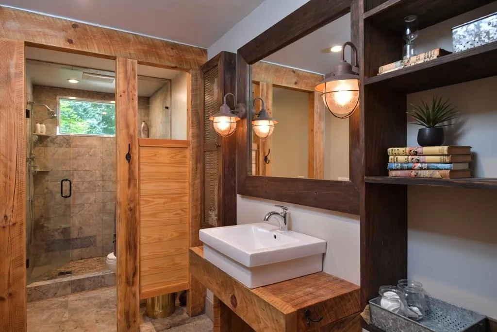 400 N Errol Court, Sandy Springs, Georgia 30327, 5 Bedrooms Bedrooms, ,4 BathroomsBathrooms,Residential,Sold,400 N Errol Court,6077662