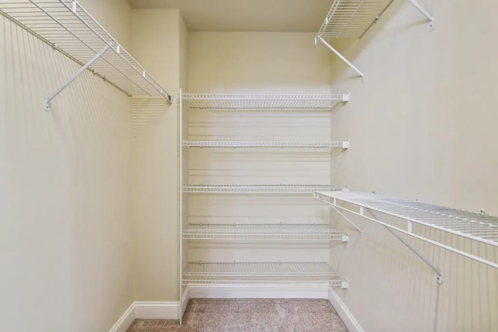 867 Perennial Drive Unit 106, Atlanta, Georgia 30328, 2 Bedrooms Bedrooms, ,2 BathroomsBathrooms,Residential,Sold,867 Perennial Drive Unit 106,7141846