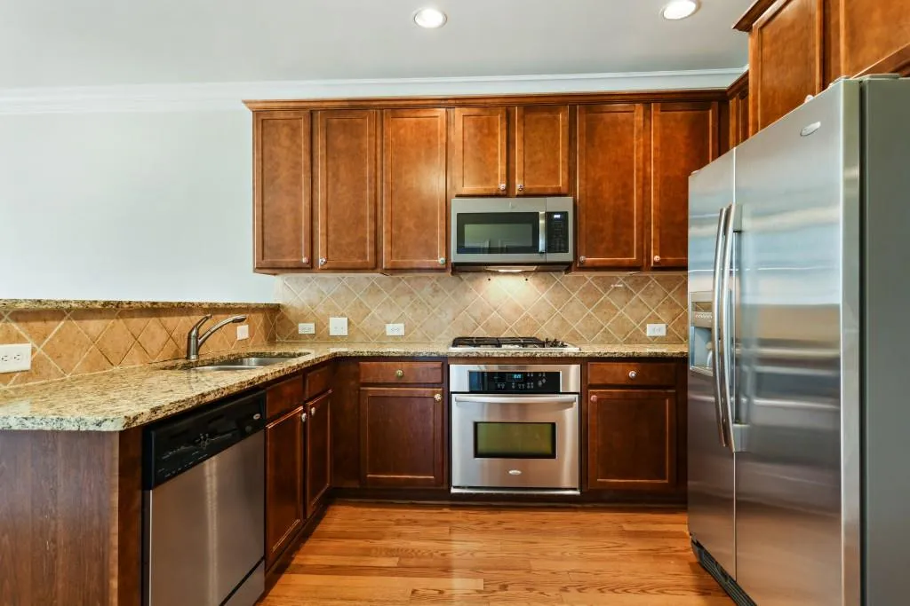 867 Perennial Drive Unit 106, Atlanta, Georgia 30328, 2 Bedrooms Bedrooms, ,2 BathroomsBathrooms,Residential,Sold,867 Perennial Drive Unit 106,7141846