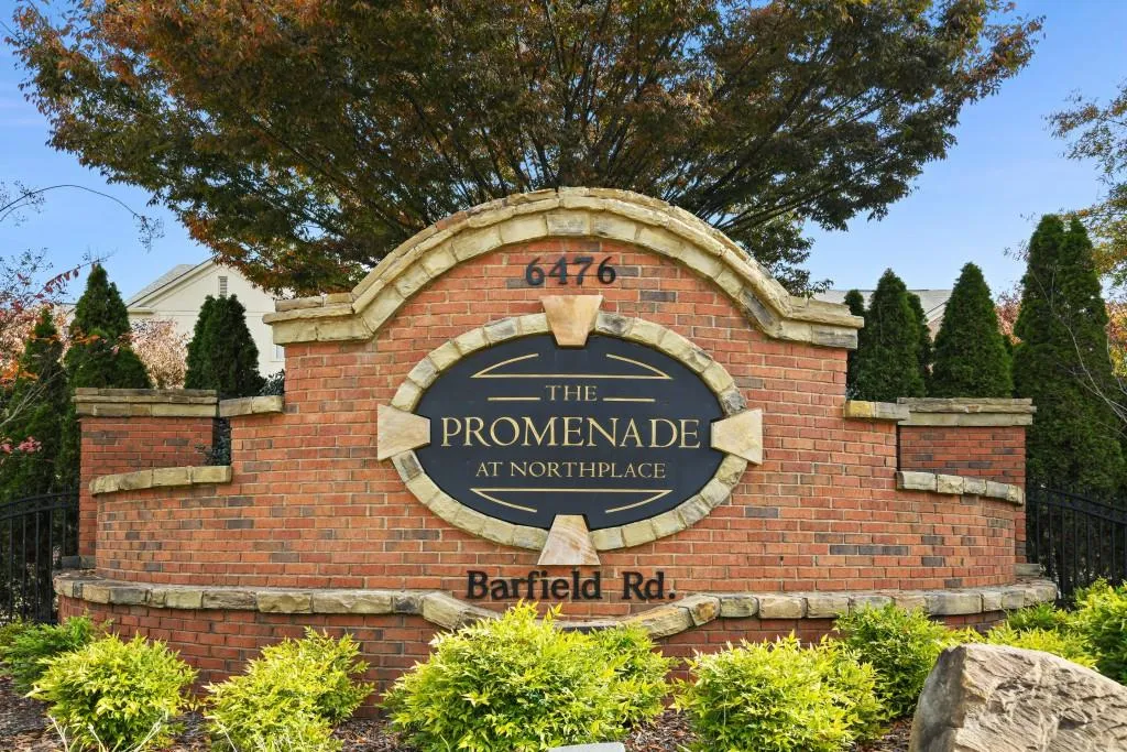 867 Perennial Drive Unit 106, Atlanta, Georgia 30328, 2 Bedrooms Bedrooms, ,2 BathroomsBathrooms,Residential,Sold,867 Perennial Drive Unit 106,7141846