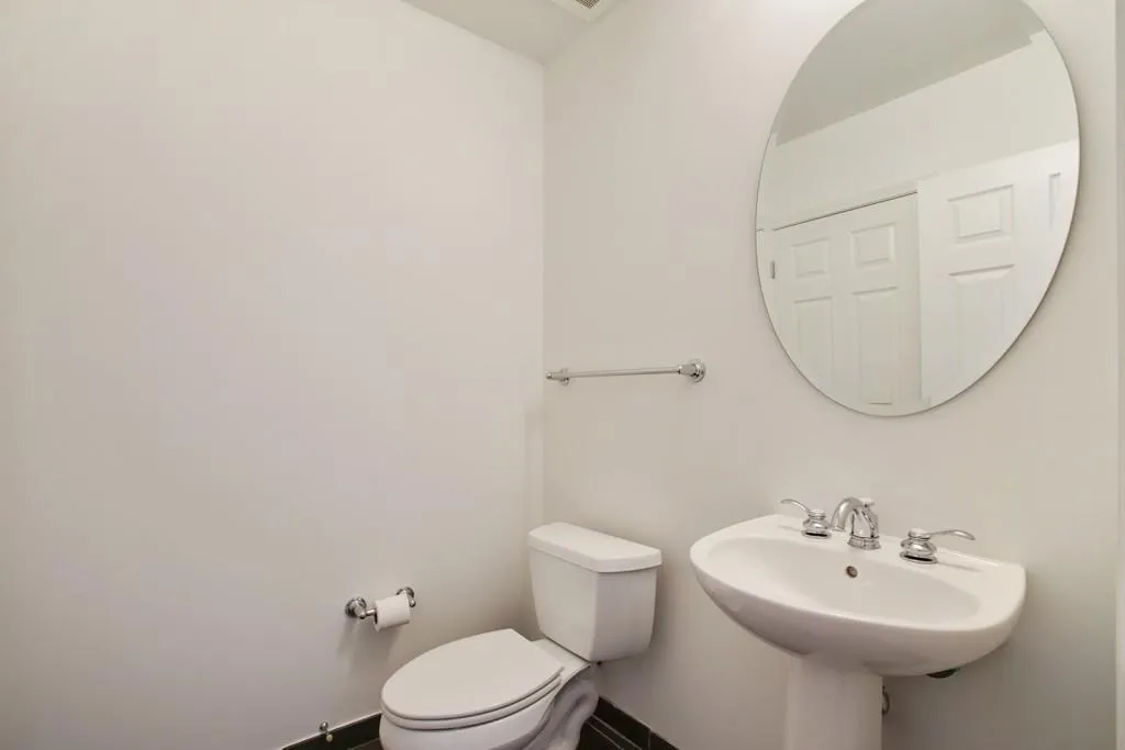 3820 Roswell Road Ne Unit 1011, Atlanta, Georgia 30342, 1 Bedroom Bedrooms, ,1 BathroomBathrooms,Residential,Sold,3820 Roswell Road Ne Unit 1011,5719520 3820 Roswell Road Ne Unit 1011, Atlanta, Georgia 30342, 1 Bedroom Bedrooms, ,1 BathroomBathrooms,Residential,Sold,3820 Roswell Road Ne Unit 1011,5719520