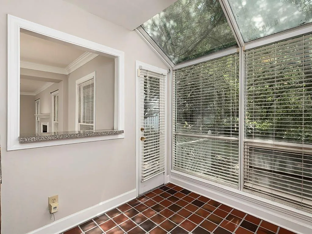 7500 Roswell Road Unit 100, Sandy Springs, Georgia 30350, 2 Bedrooms Bedrooms, ,2 BathroomsBathrooms,Residential,Sold,7500 Roswell Road Unit 100,7065715