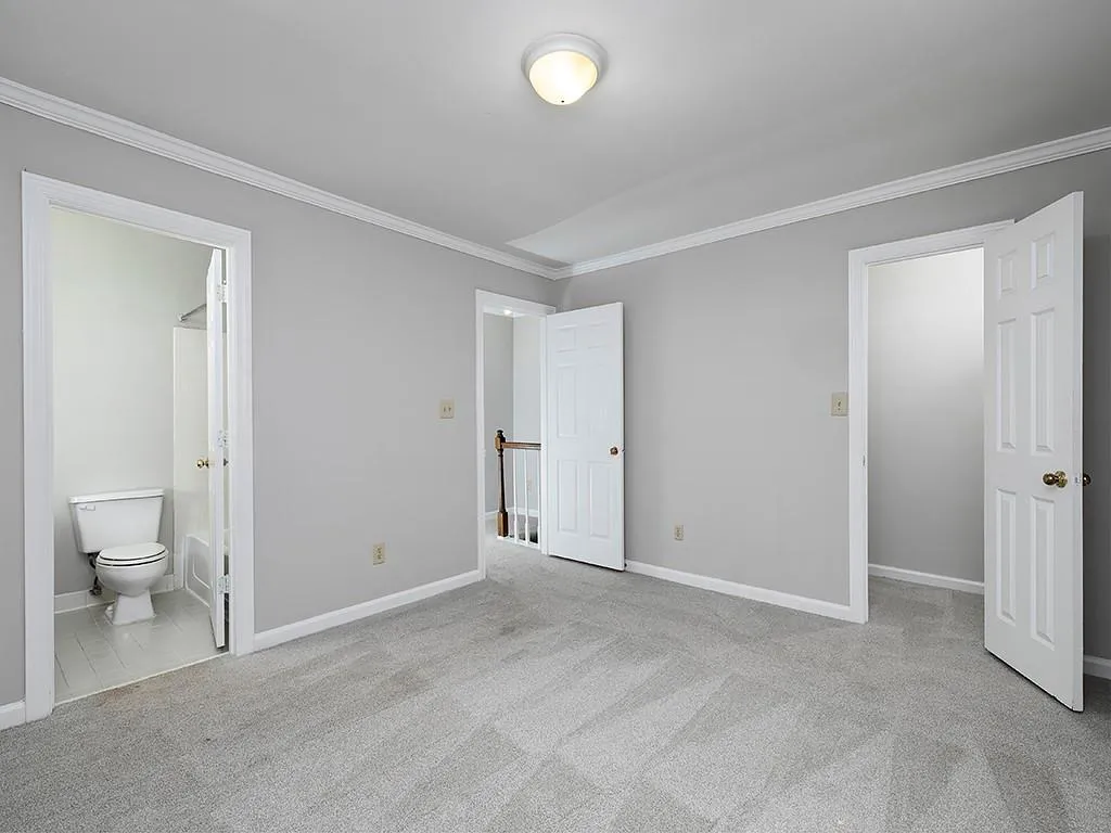 7500 Roswell Road Unit 100, Sandy Springs, Georgia 30350, 2 Bedrooms Bedrooms, ,2 BathroomsBathrooms,Residential,Sold,7500 Roswell Road Unit 100,7065715