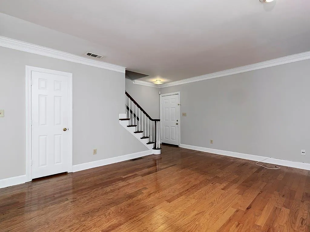 7500 Roswell Road Unit 100, Sandy Springs, Georgia 30350, 2 Bedrooms Bedrooms, ,2 BathroomsBathrooms,Residential,Sold,7500 Roswell Road Unit 100,7065715