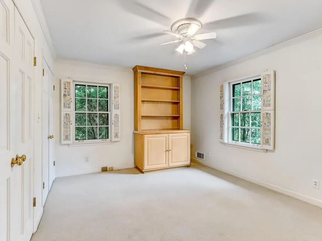 5605 Whitner Drive, Sandy Springs, Georgia 30327, 5 Bedrooms Bedrooms, ,4 BathroomsBathrooms,Residential,Sold,5605 Whitner Drive,6995574