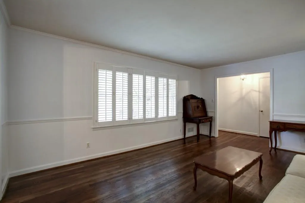 497 Pine Haven Lane, Sandy Springs, Georgia 30342, 3 Bedrooms Bedrooms, ,2 BathroomsBathrooms,Residential,Sold,497 Pine Haven Lane,5766414