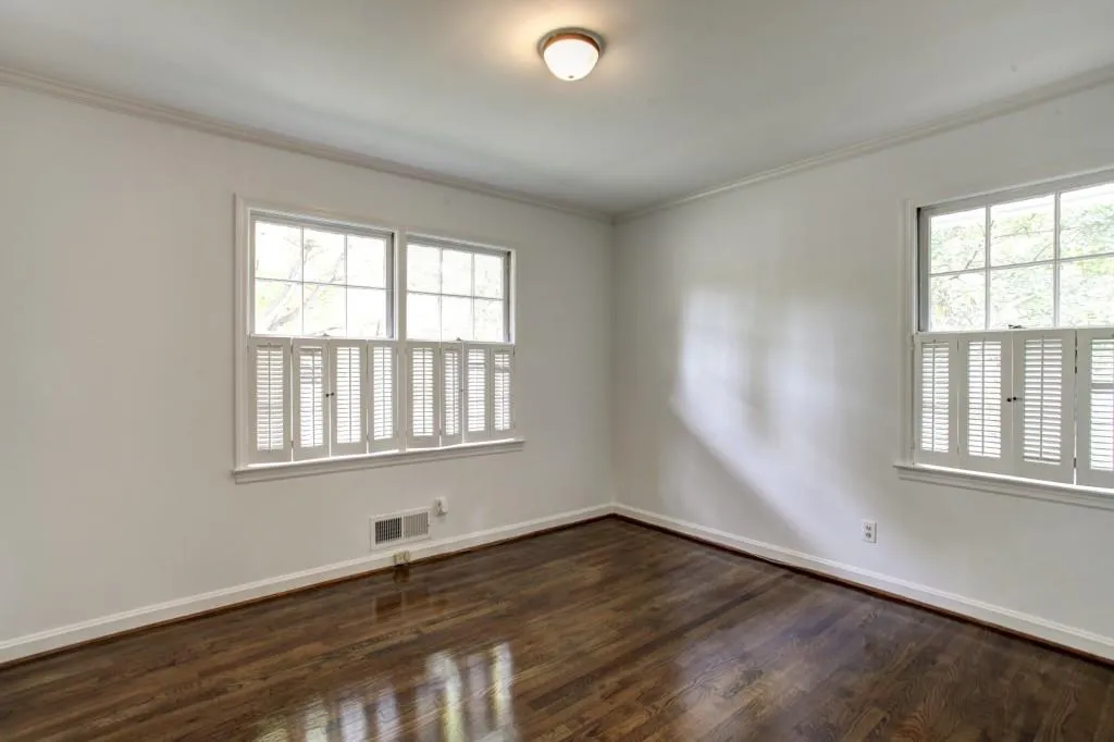 497 Pine Haven Lane, Sandy Springs, Georgia 30342, 3 Bedrooms Bedrooms, ,2 BathroomsBathrooms,Residential,Sold,497 Pine Haven Lane,5766414