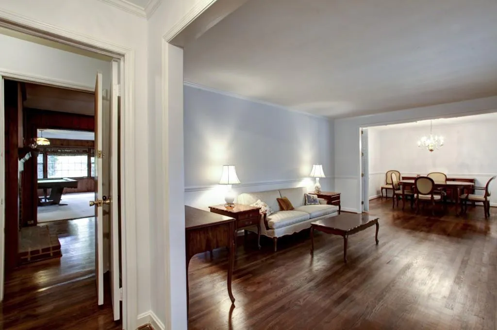 497 Pine Haven Lane, Sandy Springs, Georgia 30342, 3 Bedrooms Bedrooms, ,2 BathroomsBathrooms,Residential,Sold,497 Pine Haven Lane,5766414