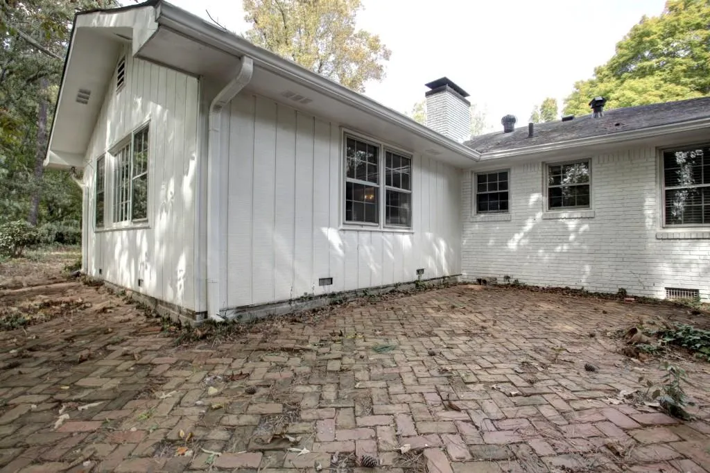 497 Pine Haven Lane, Sandy Springs, Georgia 30342, 3 Bedrooms Bedrooms, ,2 BathroomsBathrooms,Residential,Sold,497 Pine Haven Lane,5766414