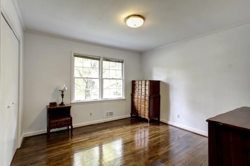 497 Pine Haven Lane, Sandy Springs, Georgia 30342, 3 Bedrooms Bedrooms, ,2 BathroomsBathrooms,Residential,Sold,497 Pine Haven Lane,5766414