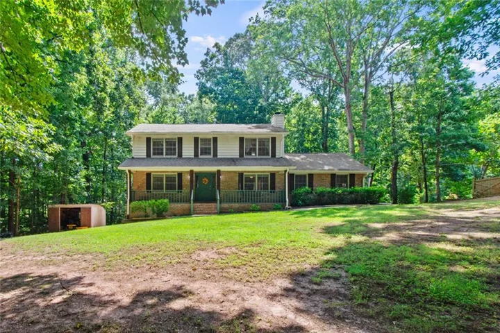 1873 Raintree Court, Snellville, Georgia 30078