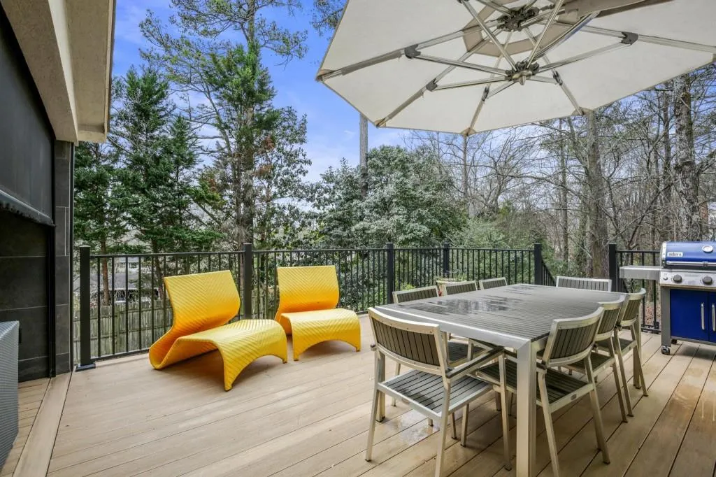 225 Marilyn Place, Sandy Springs, Georgia 30342, 4 Bedrooms Bedrooms, ,3 BathroomsBathrooms,Residential,Sold,225 Marilyn Place,7355453