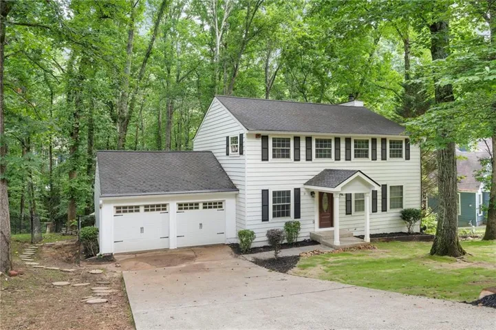 1700 Ellenwood Drive Ne, Roswell, Georgia 30075