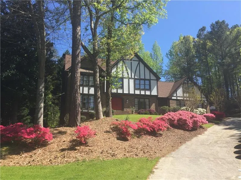 305 Spindle Court, Sandy Springs, Georgia 30350, 4 Bedrooms Bedrooms, ,3 BathroomsBathrooms,Residential,Sold,305 Spindle Court,5807049
