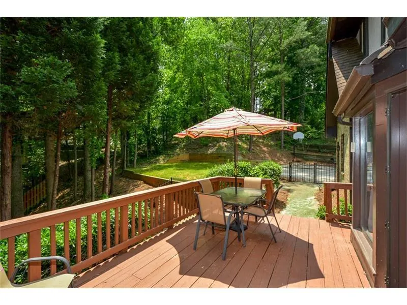 305 Spindle Court, Sandy Springs, Georgia 30350, 4 Bedrooms Bedrooms, ,3 BathroomsBathrooms,Residential,Sold,305 Spindle Court,5807049